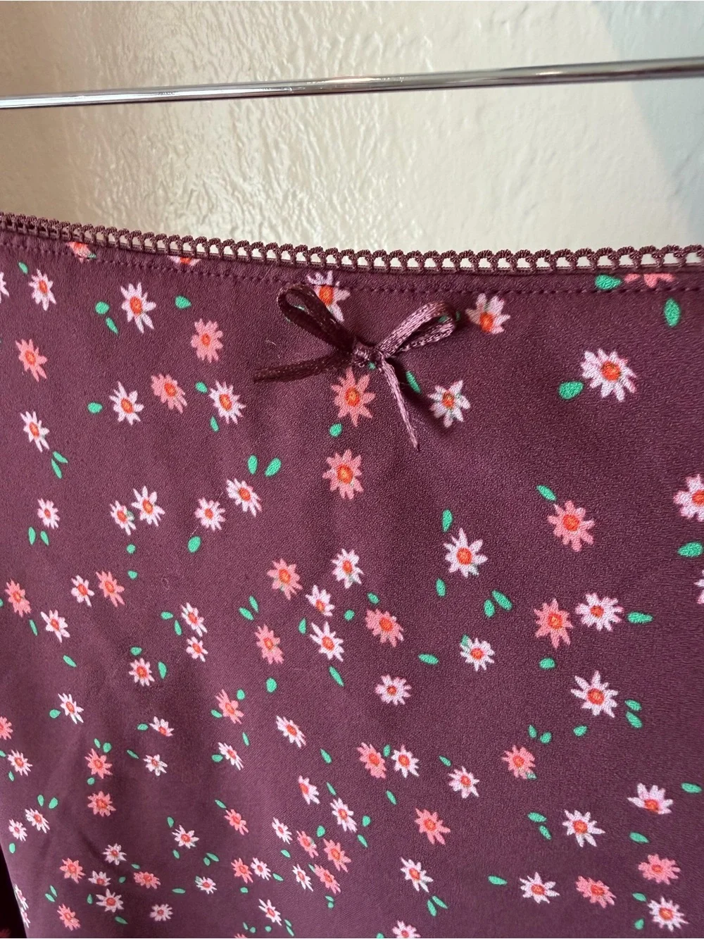 Wild Fable Burgundy Floral Double-Lined Mini Skirt Women’s Size Large - Picture 2 of 10
